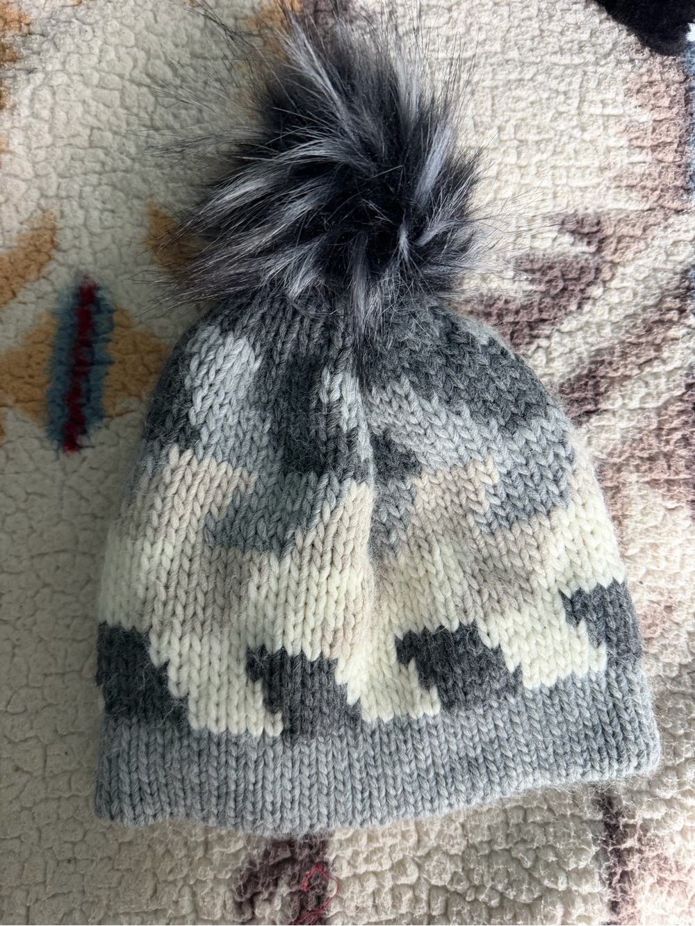 Beanie in Gray and Cream
